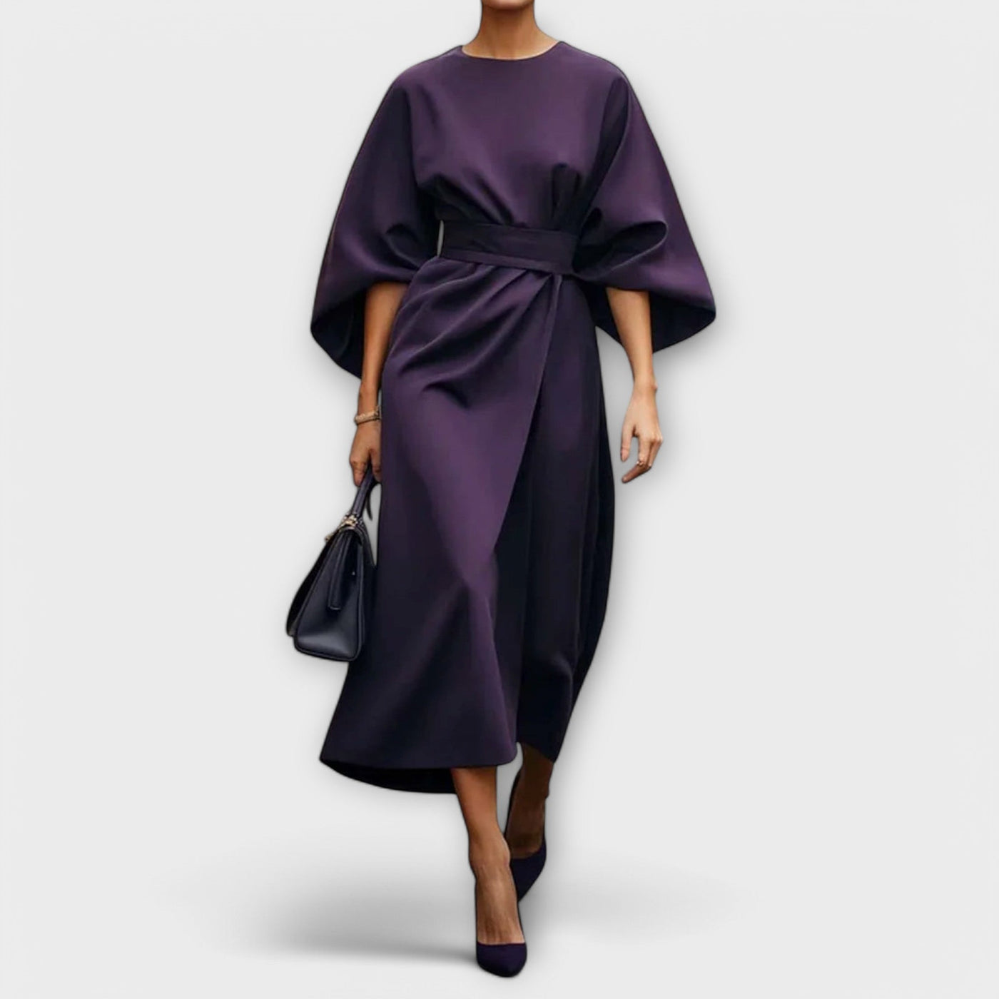 Amore Di Gioielli | Elegant kjole med ærmer